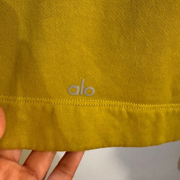 Alo Yoga Bae Hoodie Sweatshirt in
Chartreuse Large Cropped Oversized Green - Picture 10 of 12